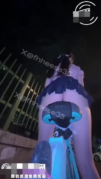 女大学生 播音系 小美Miyoki 推特绝美尤物 户外自行车装巨屌自慰 骑【1+400m】