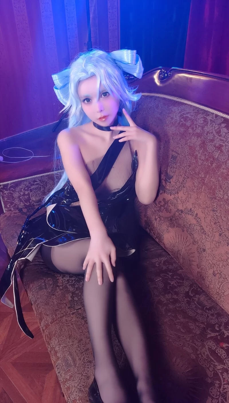 国产coser 亚马逊鲶鱼 - PA15 香槟怪盗【32P2V+144M】