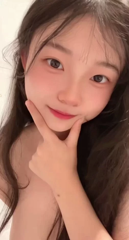 女大学生 抖音反差女大 牛油果 裸舞【44V+1.3G】