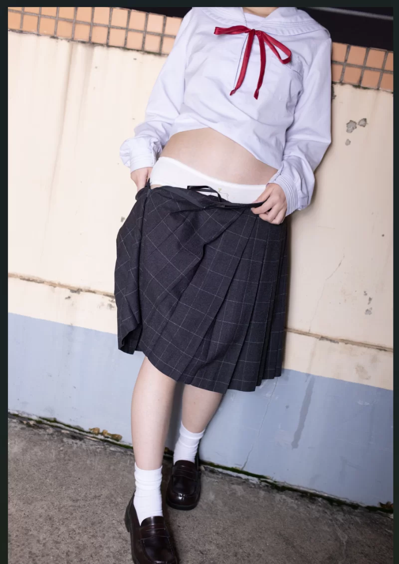 国产coser 紧急策划、少女秩序、森萝R18内部定制大合集【npnv+320G】