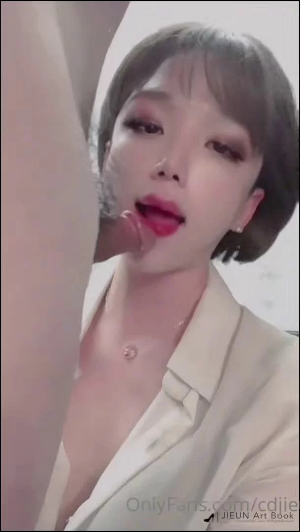 高颜值 韩国TS网红多cdjieun 多订阅福利大屌自慰~爆菊打飞机合集多2【1V+700M】