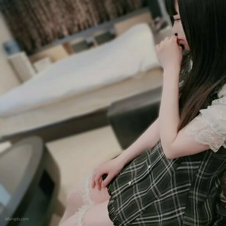 福利姬 万人求档顶级性奴母狗[雌犬ゆい]付费订阅合集【242V42p+19g】