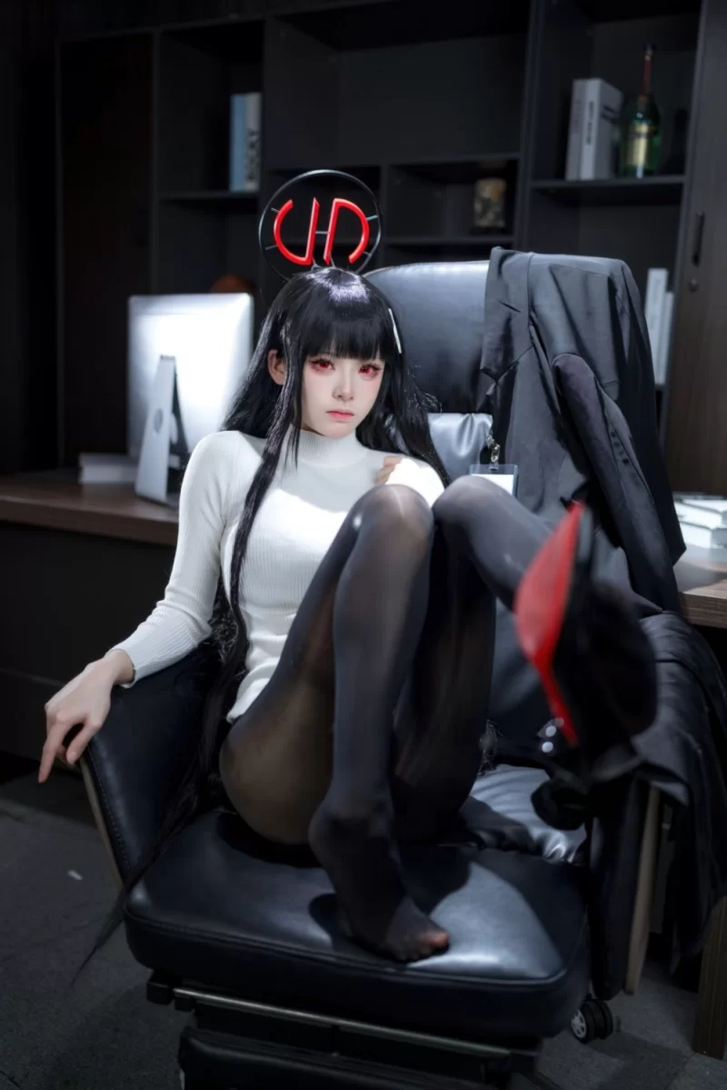国产coser 九柒喵 NO.026 调月莉音【64P+535M】