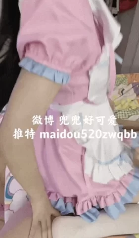 自拍 『麦兜小可爱』与金主爸爸啪啪 轻轻一操就哼哼唧唧的【1+1.6g】