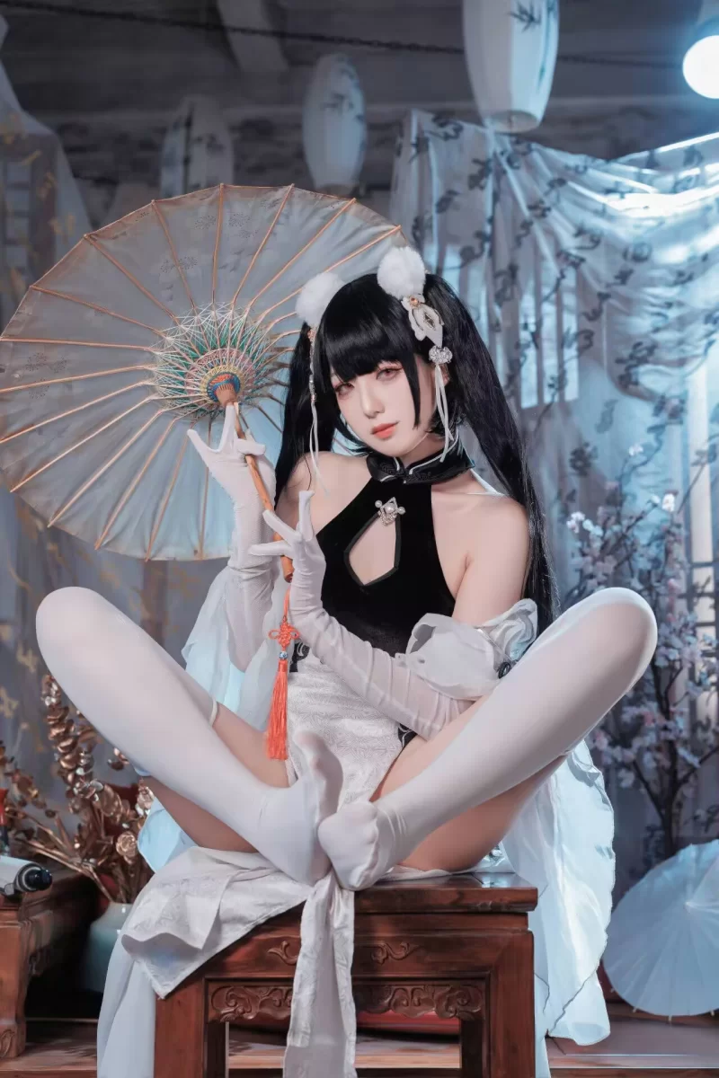 国产coser 封疆疆v 新作 彼得 史特拉塞 [40P 594MB]【40P+594M】
