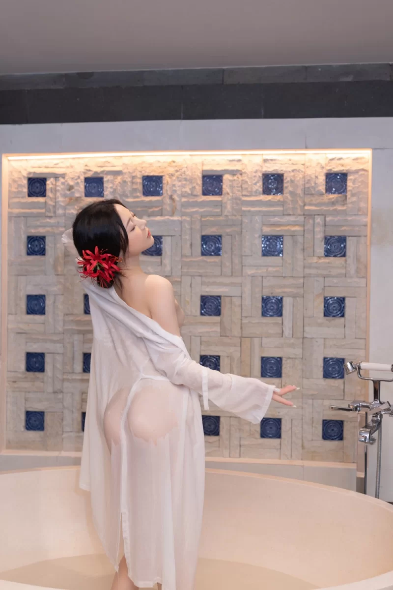 国产模特 鱼子酱Fish NO.212 内购无水印 寂 [122P 1.42GB]【122P+1.42G】
