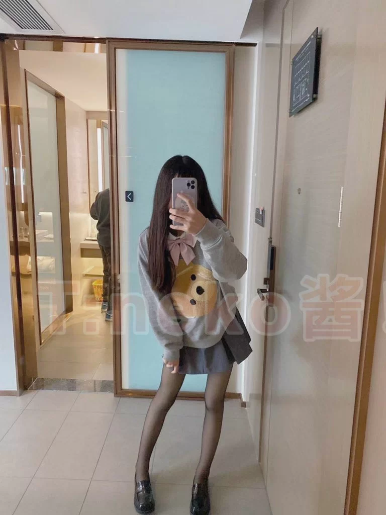 福利姬 童颜巨乳露脸清纯美少女 neko酱 私拍泄密【64v300p+2.8g】