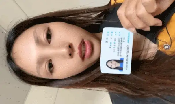 美女御姐 [裸贷]最新流出裸贷 为了借钱抠逼挤奶！【65V+9P+994M】