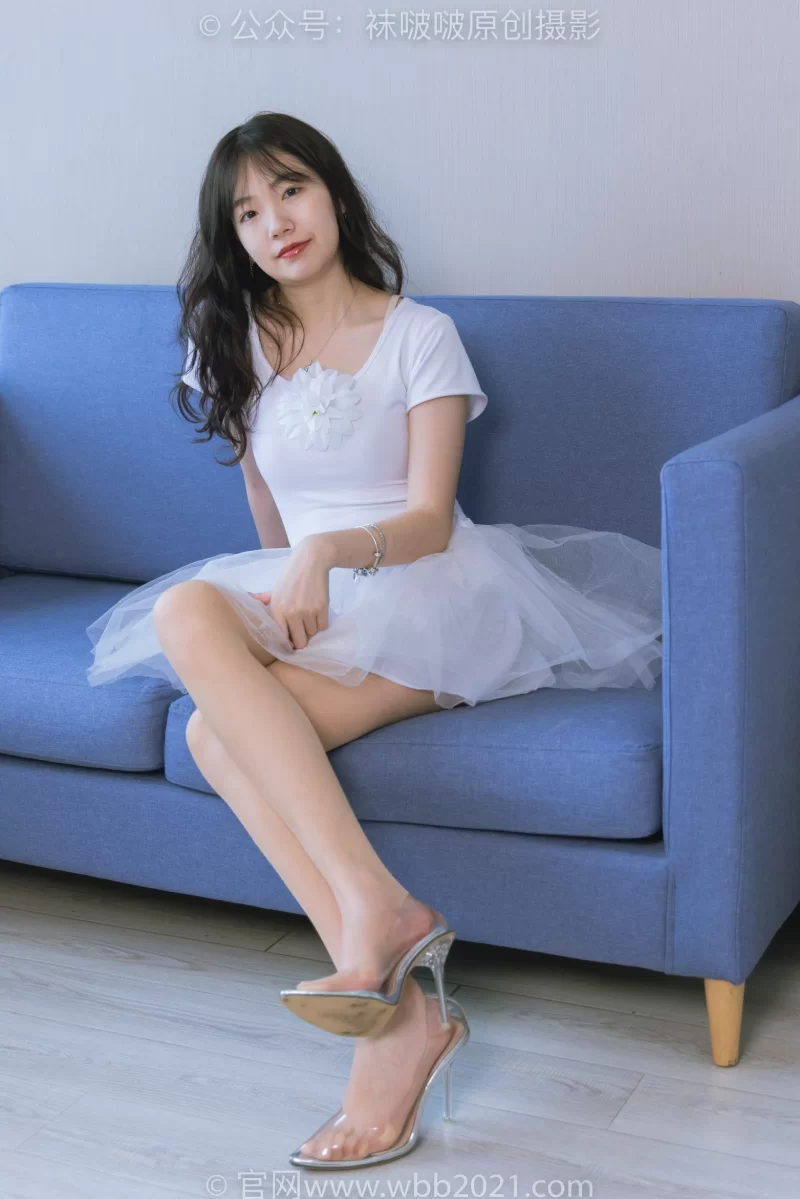 国产模特 袜啵啵345期花絮版：小甜豆 透明高跟鞋、肉丝【139p1v+5.64G】