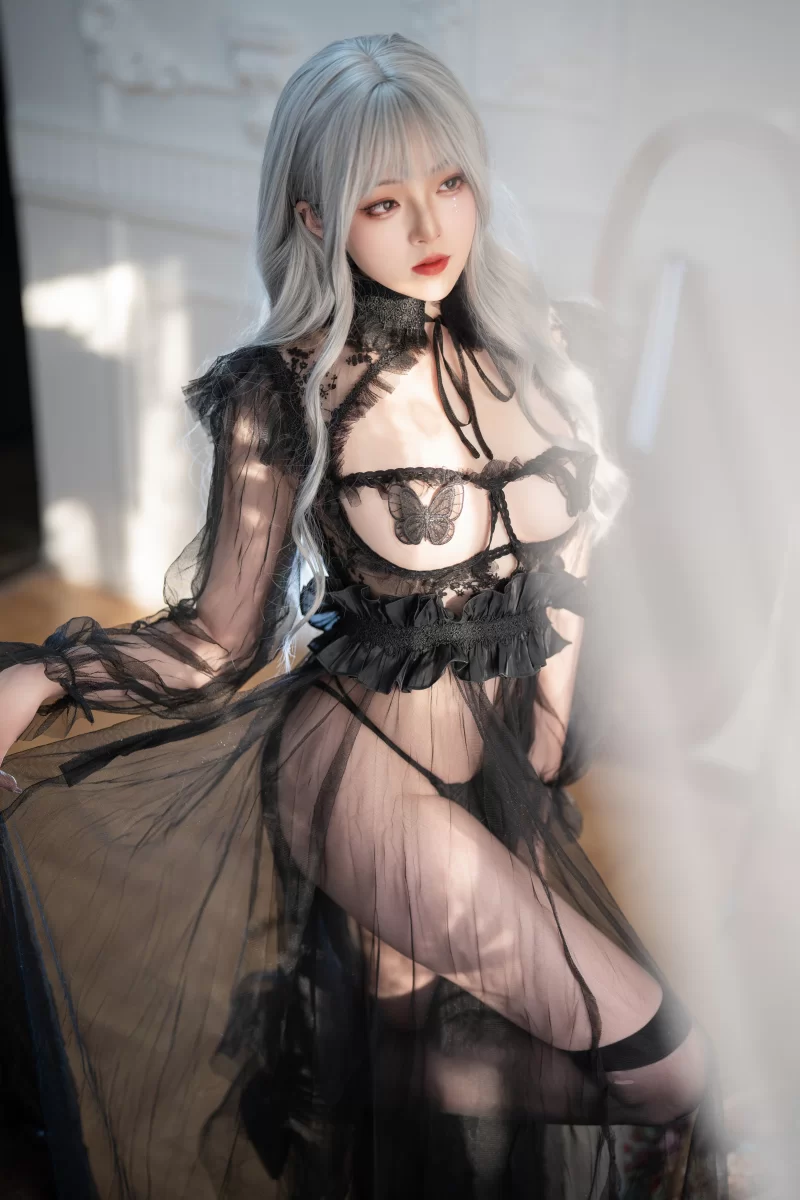 国产coser Natsuko夏夏子 87套 38.8G【87本+38.8G】