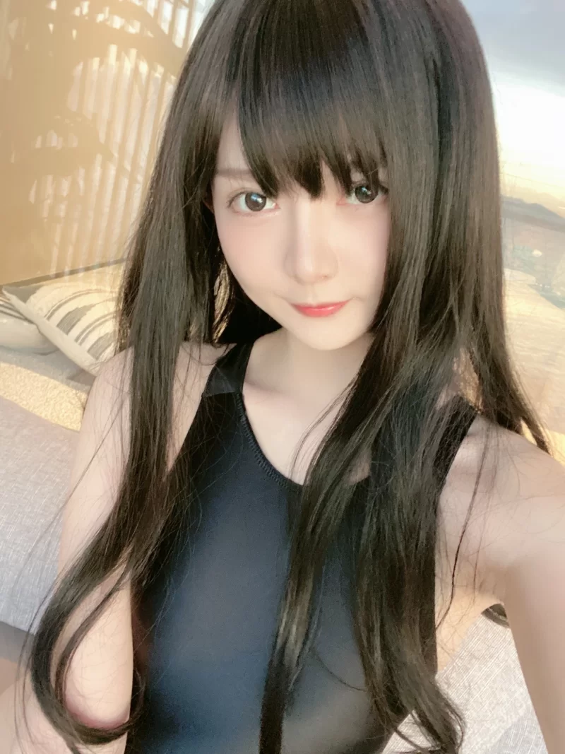 自拍 清纯颜coser[51酱]可盐可甜的高颜值coser合集[574P+32V]【574P+32V+3.23G】