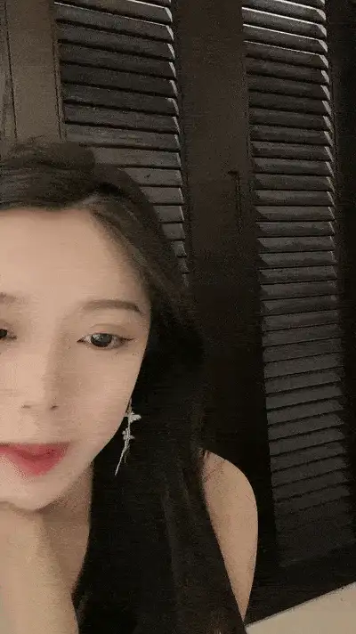 美女御姐 车模下海网红美女灵活小舌头口活一流掏屌磨蹭骚穴水超【2+2116MB】