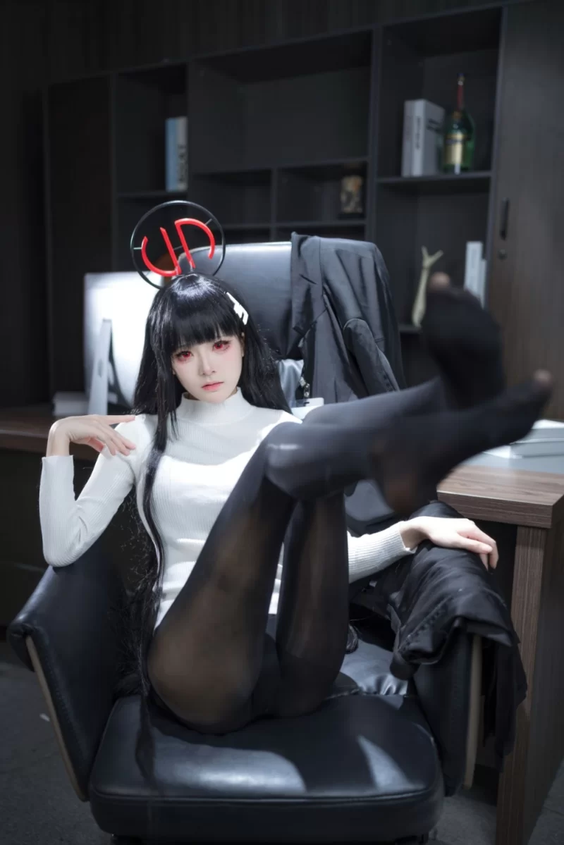 国产coser 九柒喵 NO.026 调月莉音【64P+535M】