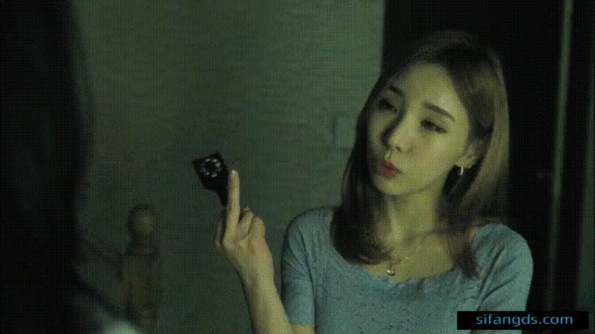 其他 ✨❤️韩国女子香艳格斗打着打着就开始撕衣服【2v+2G】