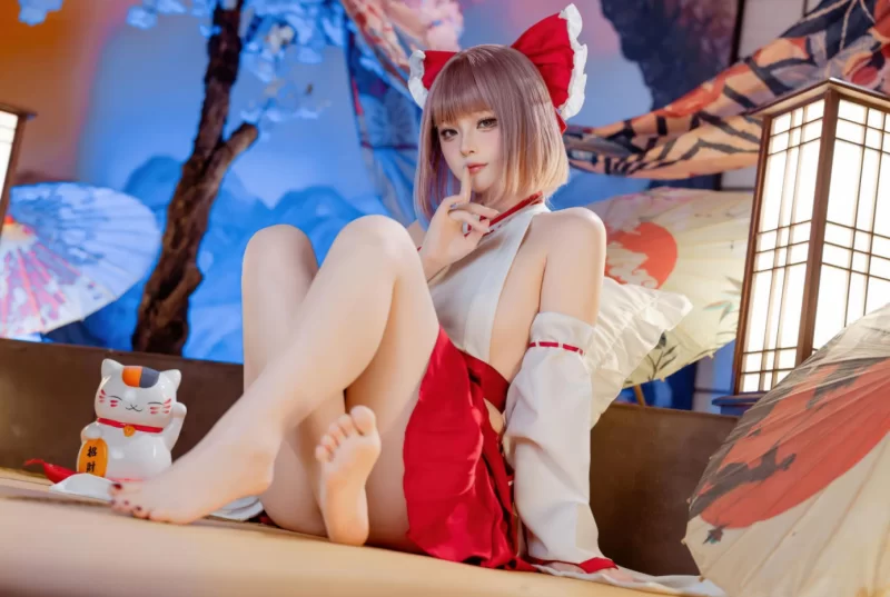 Cosplay 屿鱼_兼职巫女 [66P]【66P+750m】