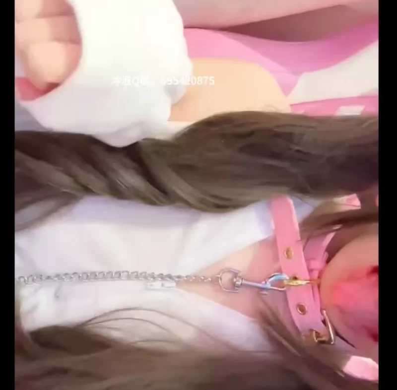 自拍 一个萝莉还不够？还要看两个萝莉互相调教完再操【1v+220mb】