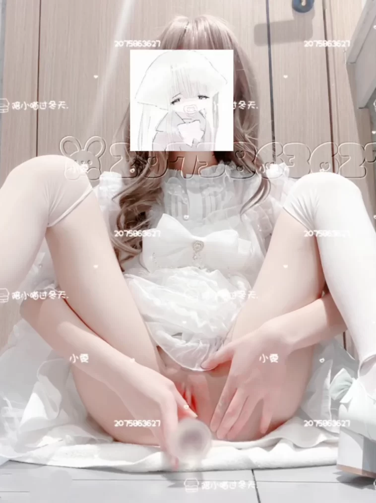 合法萝莉 小雯宝宝(幼凛) – 新作 2K 16分钟 双马尾萝莉 白衣Lolita [1V-【1V+1.57G】
