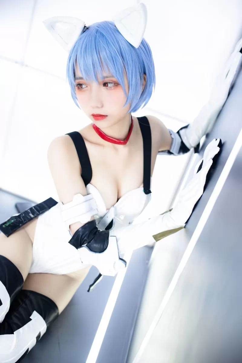 国产coser 果咩酱w  绫波丽 [18P-290MB]【18P+290M】
