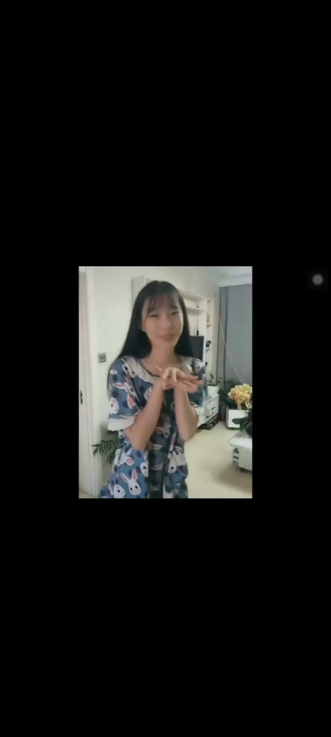 自拍 吉林某职业技术学院反差小姐姐自拍自慰【2v40p+406m】