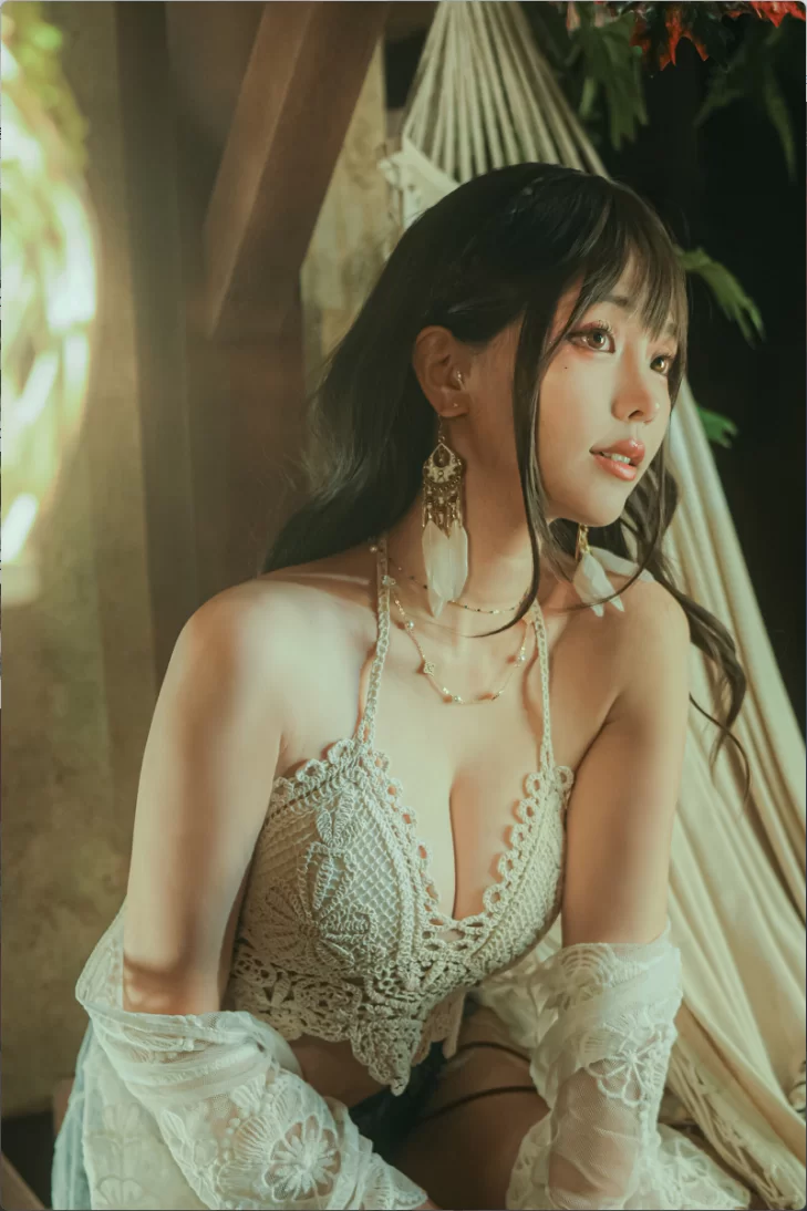 国产coser ElyEE子 – 全套合集216期含随包视频 8.27更新【8330P/211V+27.3G】