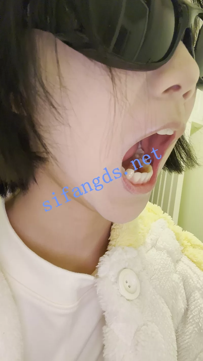 福利姬 ஐ恋物癖ஐ抖音网黄 颜值萌妹 口腔特写定制 牙齿干净无暇【6v+514m】