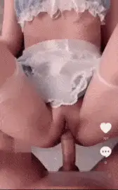 91大神 可爱学生妹穿白丝女仆装被我压在身下，疯狂抽插九浅一深【1+277M】