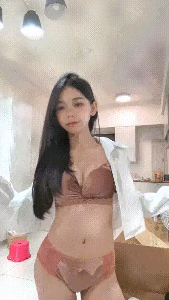 女大学生 清纯女大嫩妹『色情小鱼』被金主爸爸无套后入爆炒，同【32v+931M】