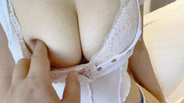 美女御姐 顶级泡良大神Sexlily约炮超极品车模人妻顶级炮架身材圆润【2+2402MB】
