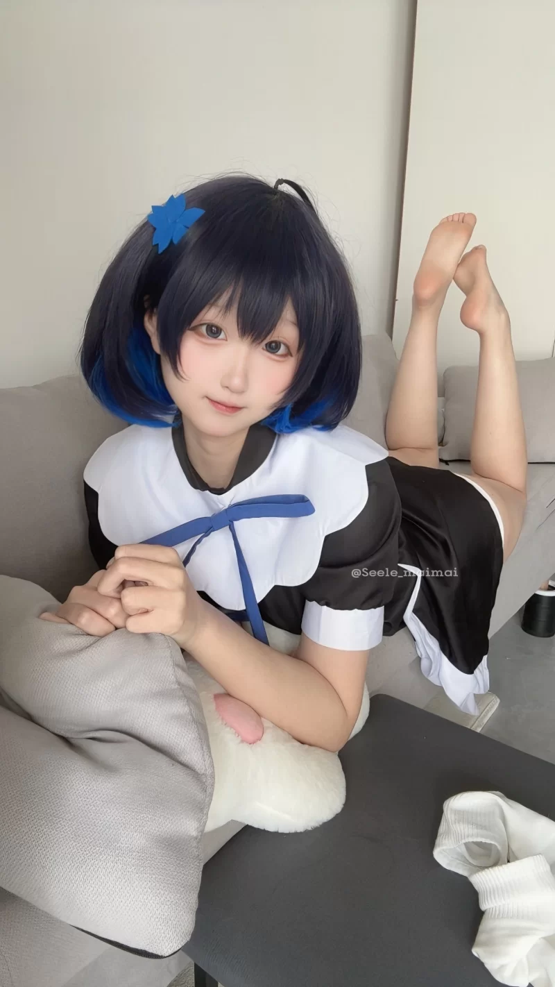 国产coser Seele麦麦 - 希儿专属回忆录 素足【321P+390M】