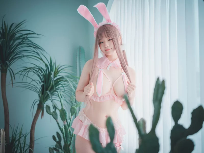 日韩coser DJAWA Photo Mimmi (밈미) March Hare [84P 656MB]【84P+656M】