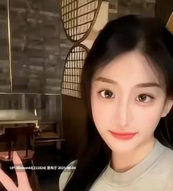 自拍 南大07年清纯学妹 寝室与男友激情性爱 渣男偷录后入蜜桃臀视频 颜值即正义!【1+60m】