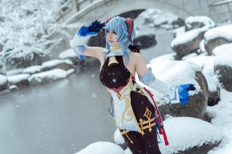 国产coser 虎森森 NO.046 原神 甘雨 雪景[42P 298.2M]【42P+298M】