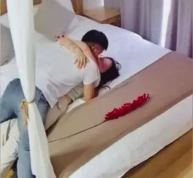 各种门 阜阳乡村网红❤️赵小娜❤️酒店激情做爱翻车 针孔视频【1v+210m】