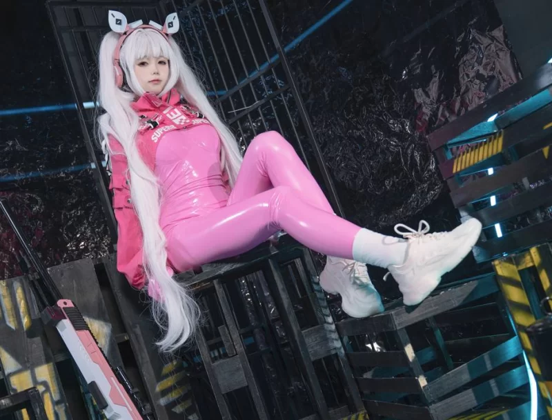 国产coser NIKKE爱丽丝 [34P-581MB]【1+581m】
