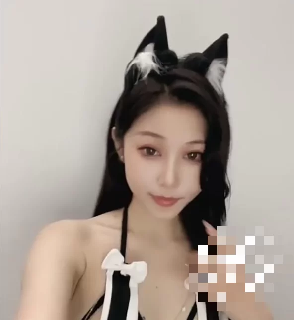 美女御姐 娇萌小朋友 神仙颜值全裸直播 热舞甩奶加自慰喷水 欲火【1+1G】