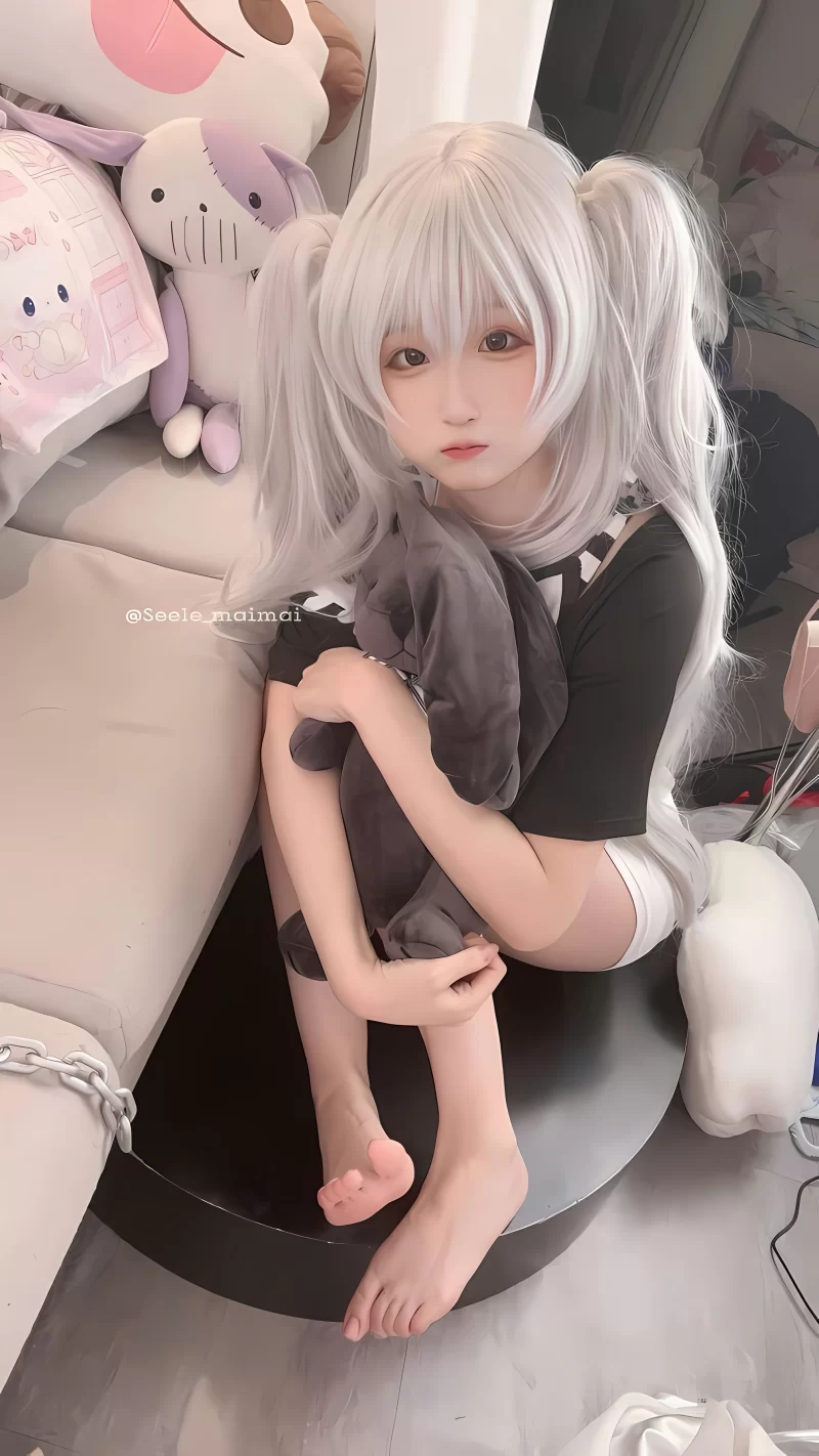 国产模特 Seele麦麦 NO.022 白色双马尾 [16P-77MB]【16P+77MB】