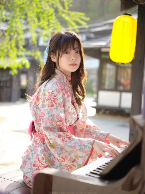 高颜值美女 [韩国COSPLAY写真合集][Wuyo 우요] 18套合集【1+5.8G】