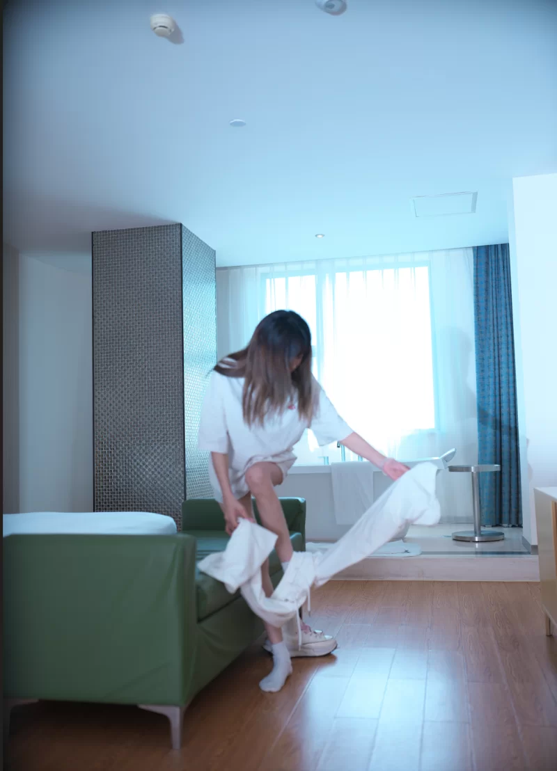 国产模特 希威社 华莎 8K原版无水印大尺度私拍【608p+21g】