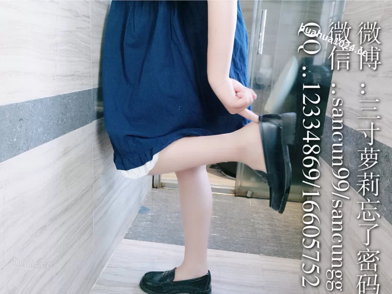 国产模特 白虎萝莉 三寸萝莉 105套合集【170v934p+51g】