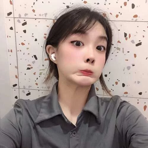 自拍 杭州极品尤物 吴雨萌 与炮友做爱视频流出 细狗疲软只能【1v+186M】