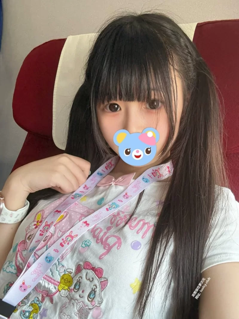 福利姬 17分钟 双马尾白虎萝莉 [24P26V-349MB] 萌小星 my_cutiestar【1v+1g】