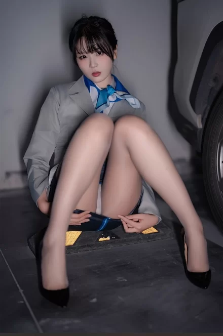 国产模特 轩萧学姐 – 生日作 空姐黑丝+灰丝[140p 2v] [7.81G]【1+7.81G】