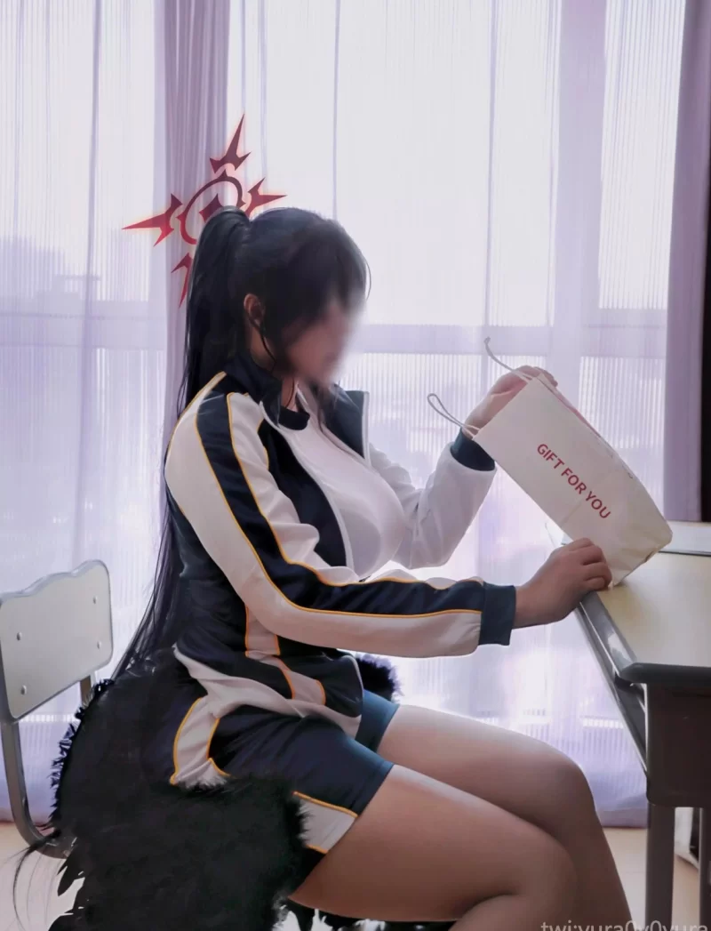 日韩coser Yura (@yura0v0yura) 写真合集【npv+19g+】