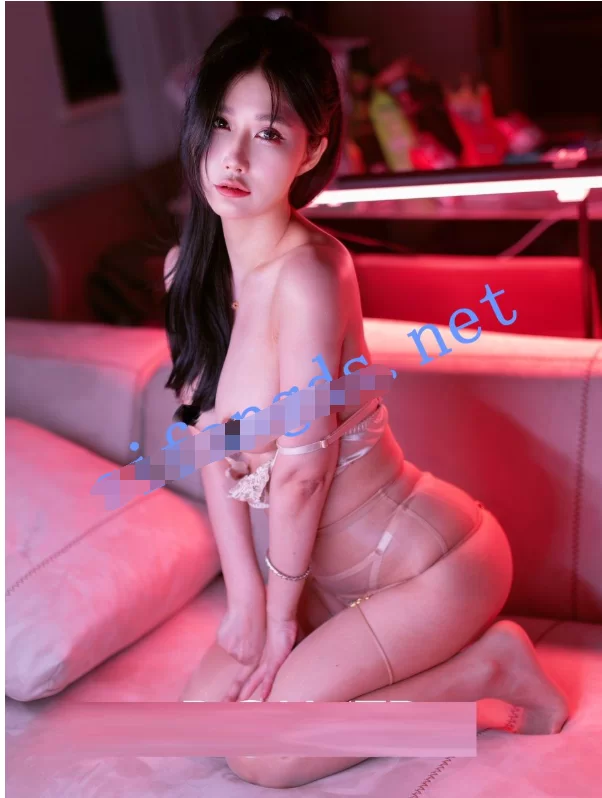 自拍 [秀人稀缺]laura阿姣（钰涵）和金主啪啪做爱【1V+249MB】