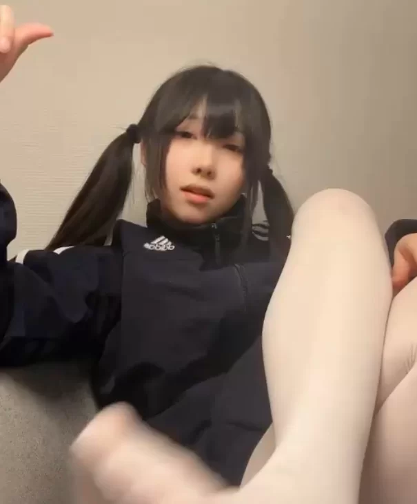 自拍 极品幼斯酱葱 最有感觉的一集 白眼 嫌弃脸 雌小鬼 藐视 上位者的姿态 倒计时【1+290m】