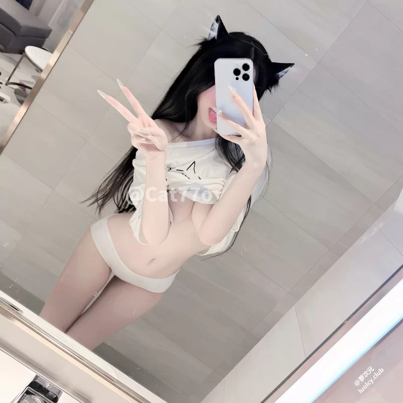 自拍 Cat77o – 5月新更 520门槛13分钟 顶级白虎萝莉订阅【22p+15v+871M】