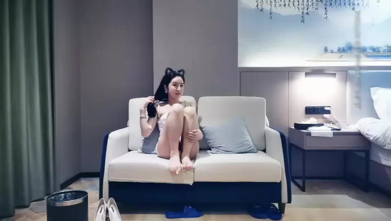 美女御姐 全国探花性感包臀裙长腿萌妹子穿上情趣女仆装黑丝69口交【2+437MB】