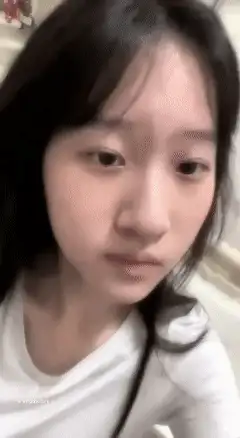 自拍 高颜值清纯少女居家自慰与男友性爱啪啪视频流出【7v+848M】
