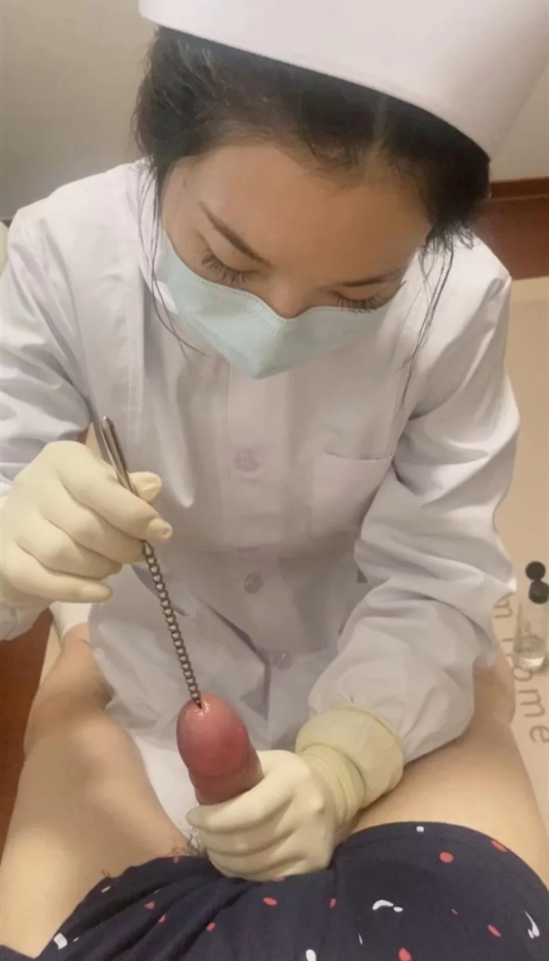 自拍 ❤️尿道炎警告 [知性小姐姐]00后女王医护装丝足龟头责马眼检查调教合集【15v+17g】