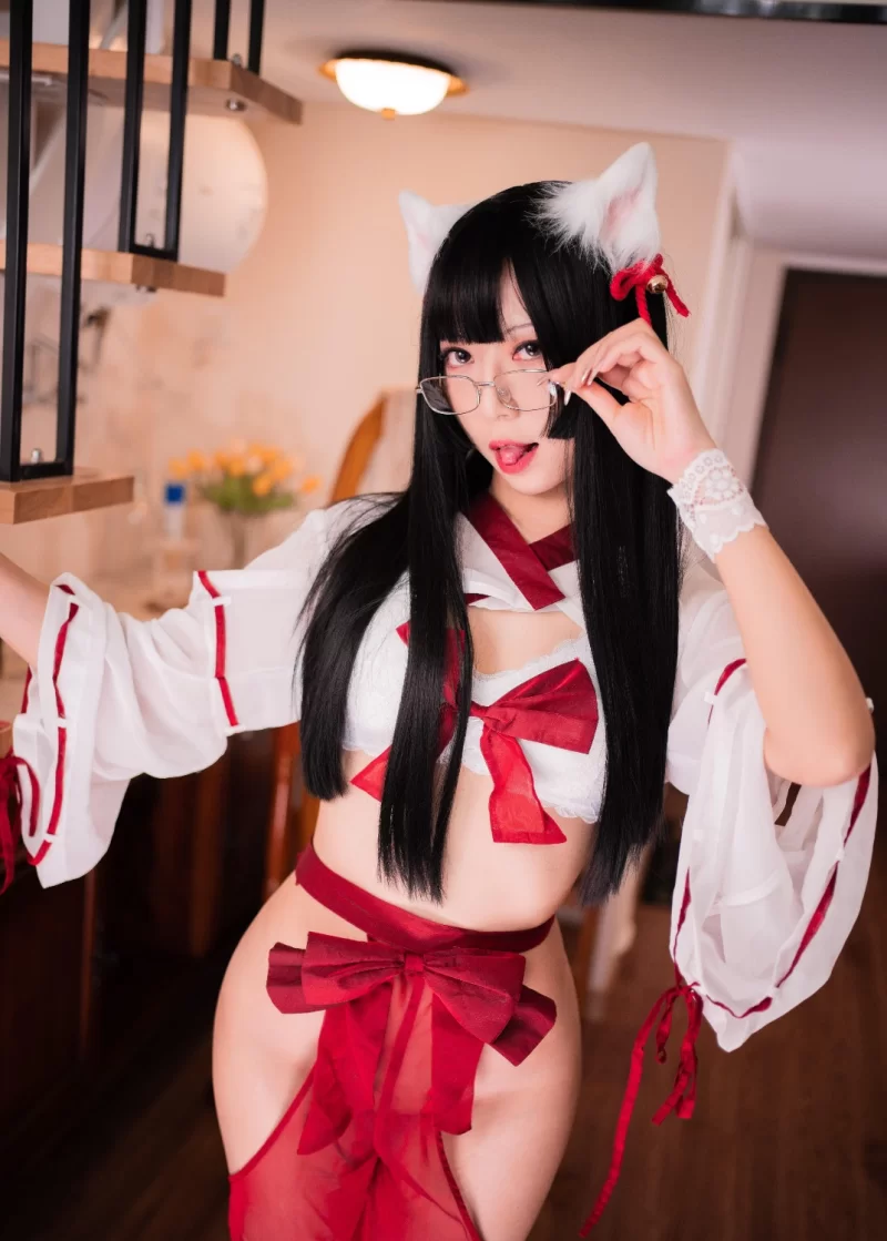 国产coser Money冷冷写真合集【npv+82g+】